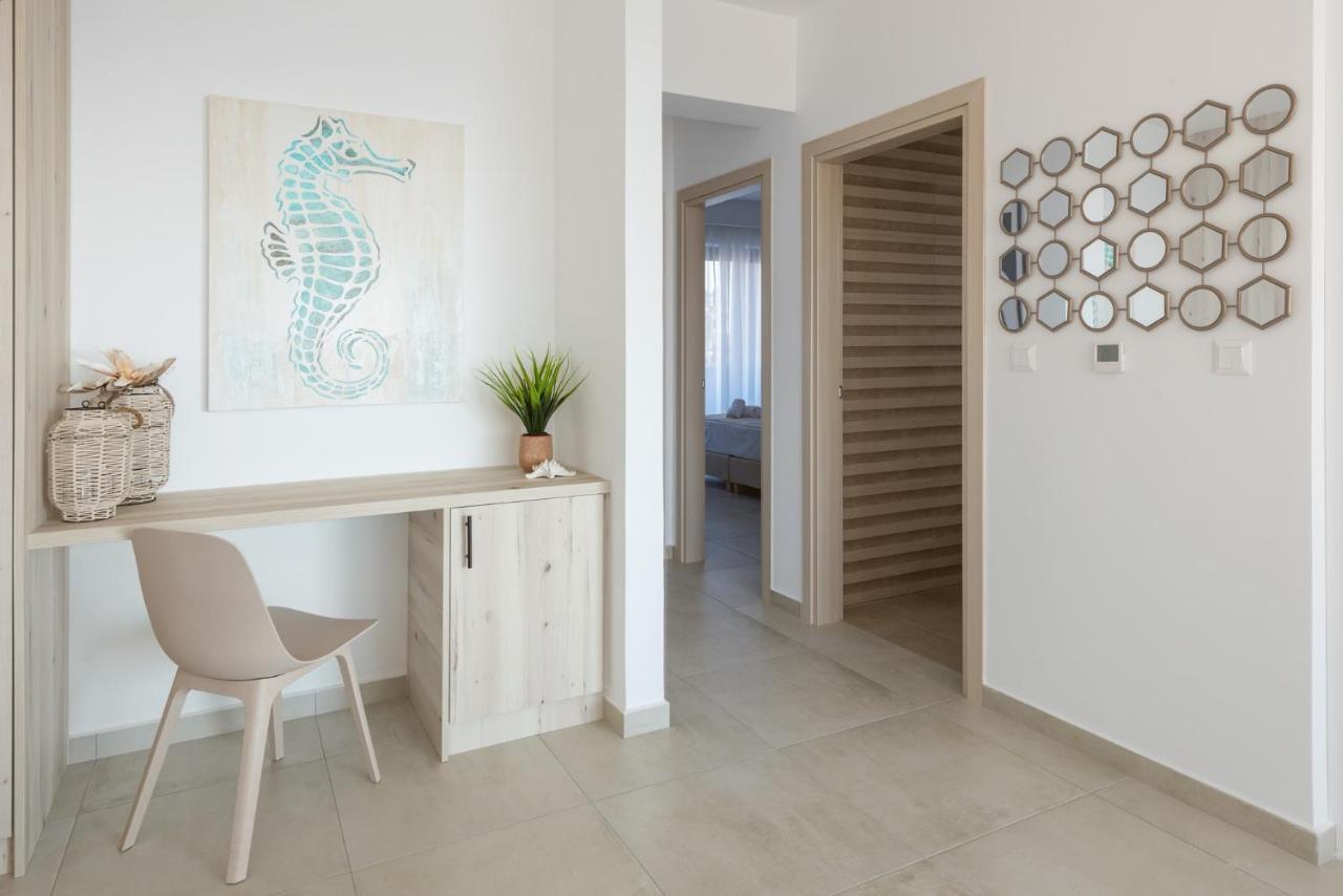 Aquarama Pool Apartments Іксія Екстер'єр фото