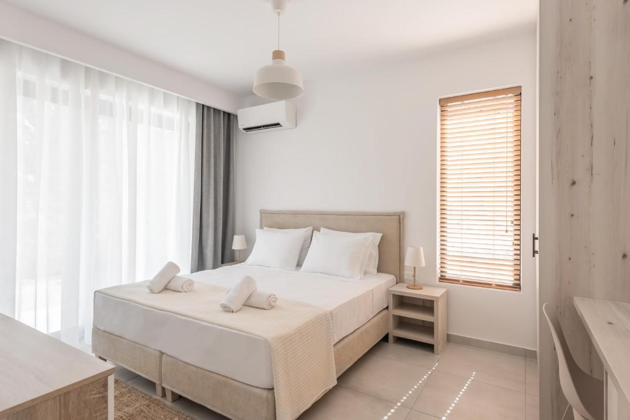 Aquarama Pool Apartments Іксія Екстер'єр фото